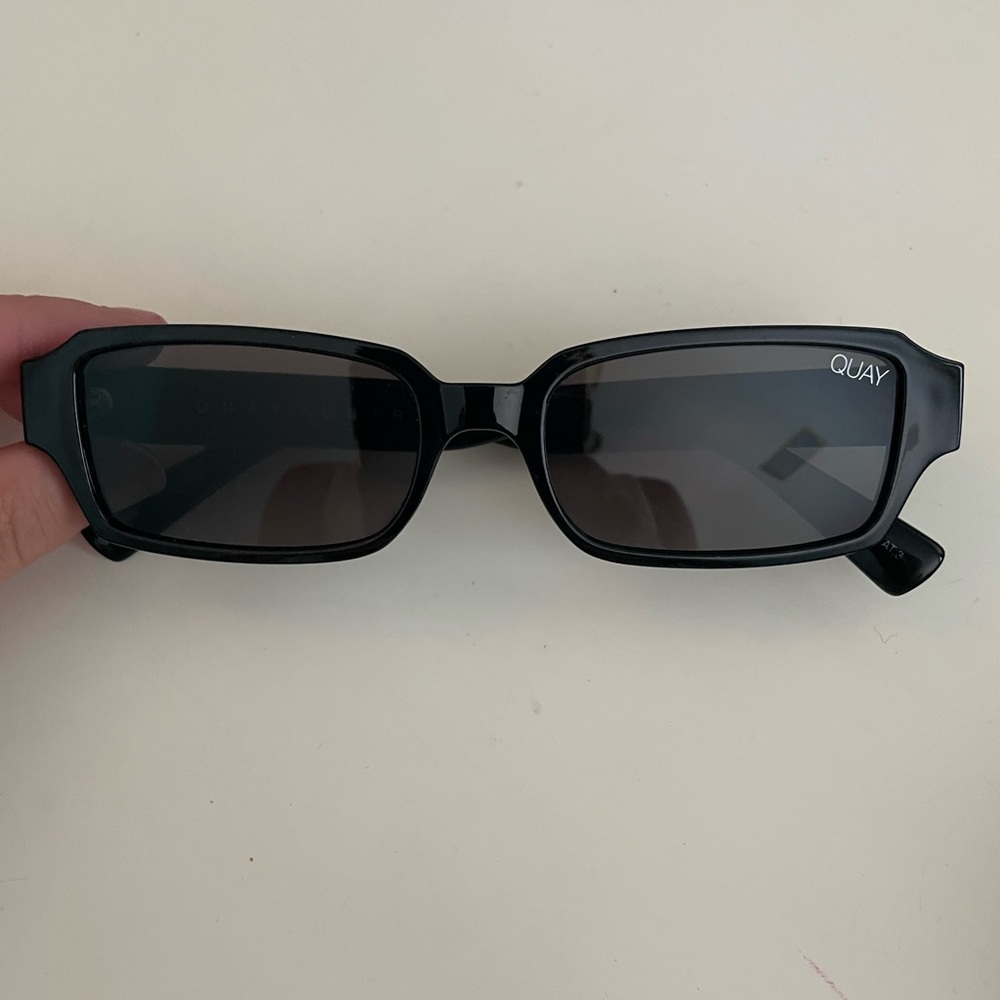 QUAY Australia Black Sunglasses